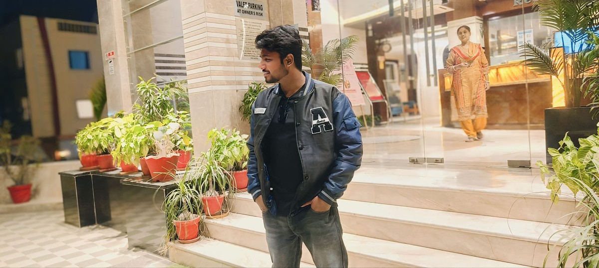 Suhel K. — Front
