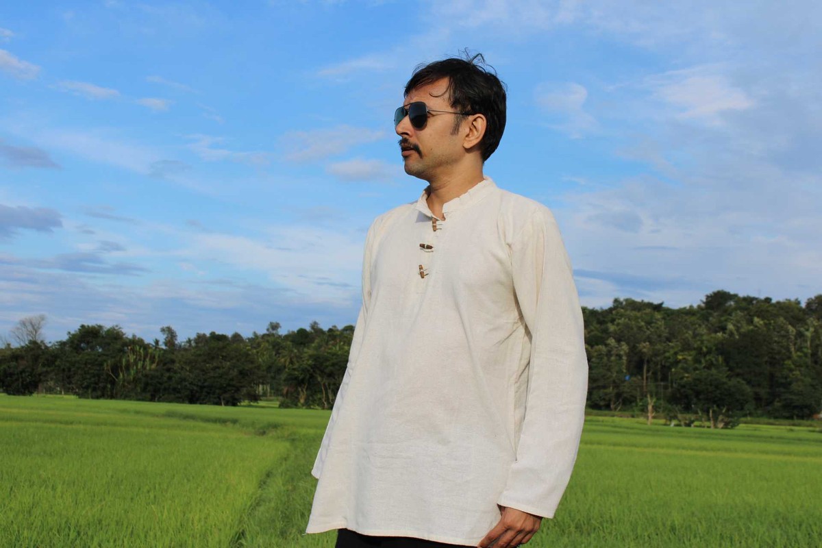 Vinay D. — Right profile