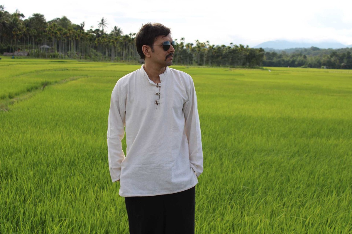 Vinay D. — Left profile