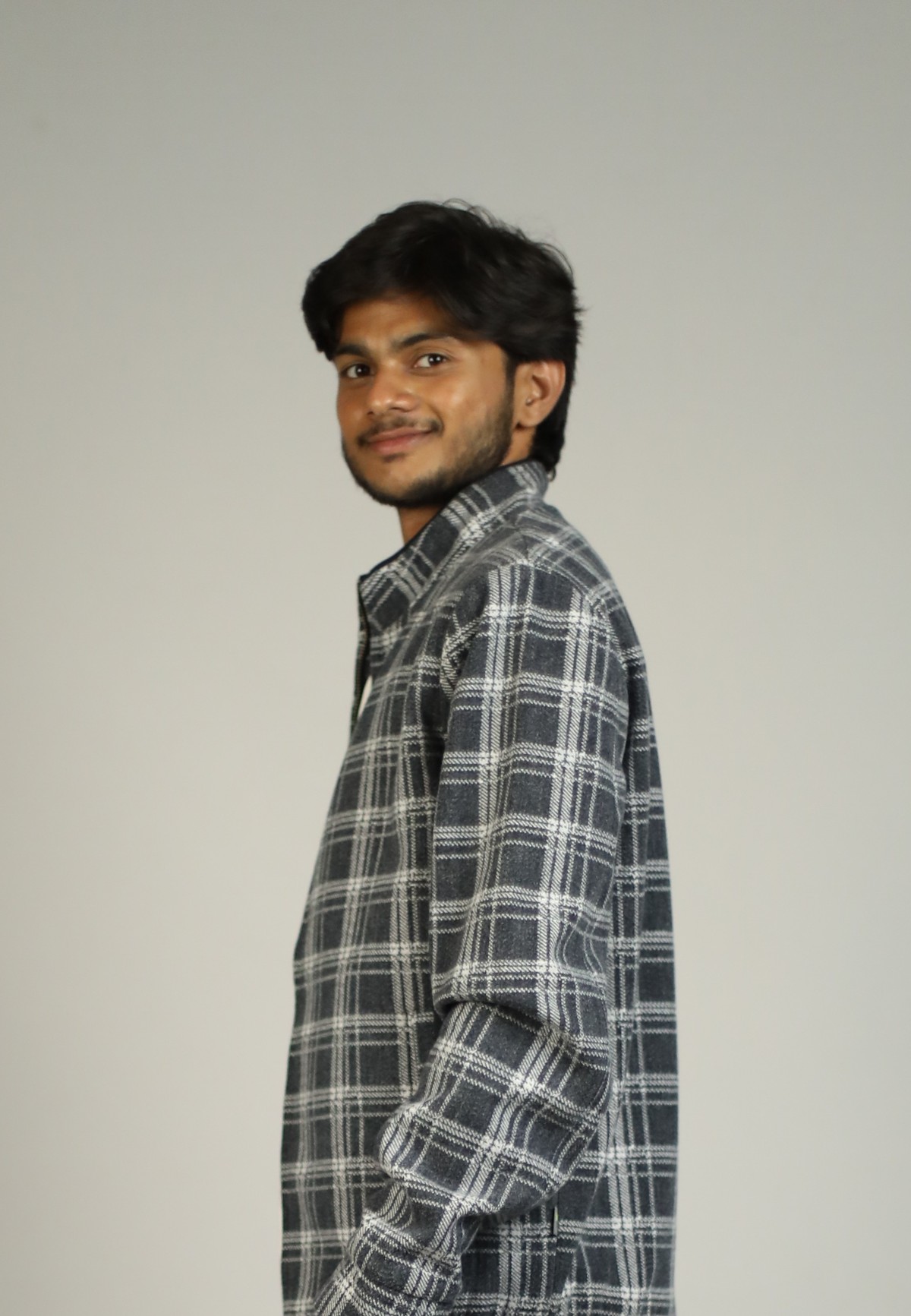 Hitesh R. — Left profile