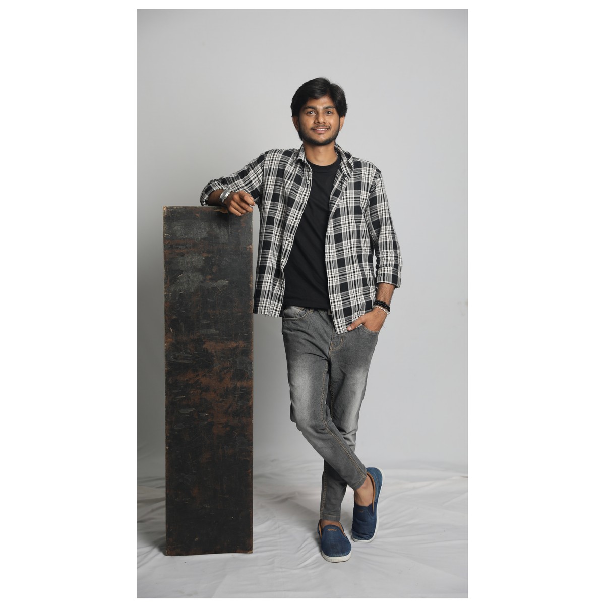 Hitesh R. — Full shot