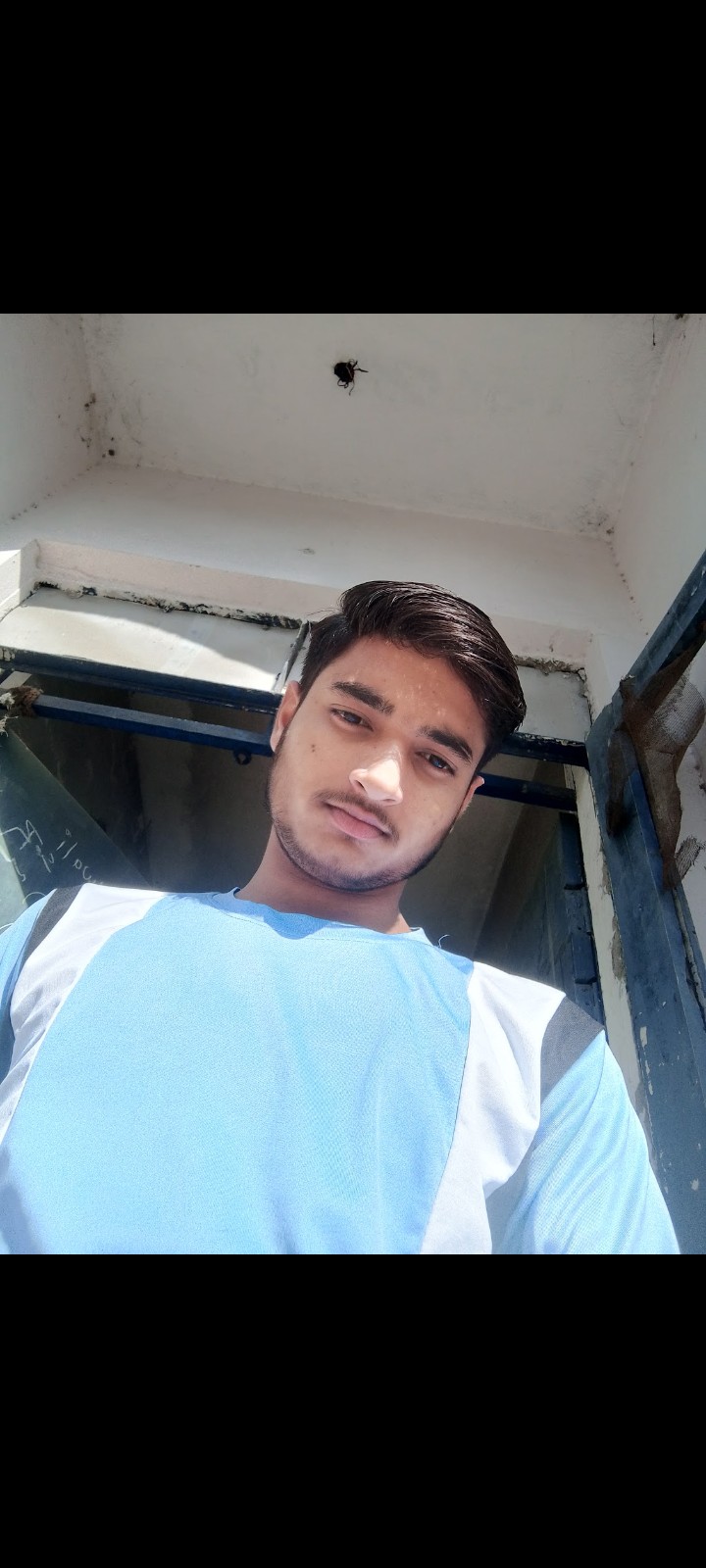 Abhishek P. — Full shot