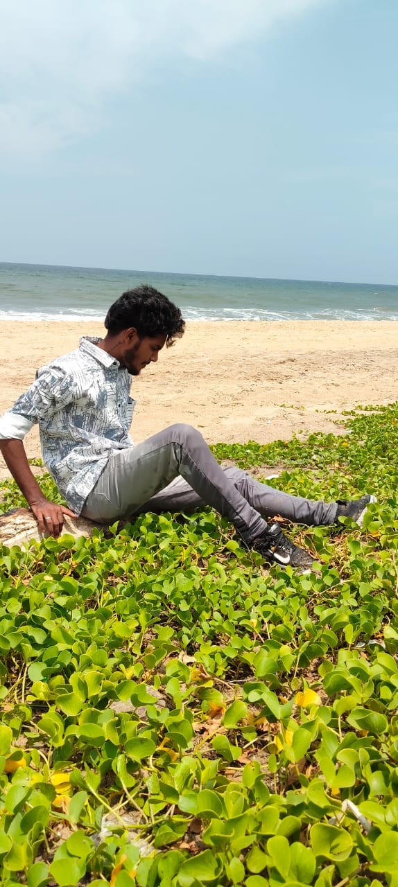 Akash R. — Full shot