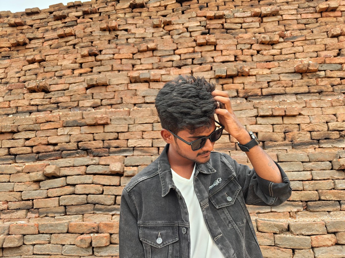 Sandeep r. — Right profile
