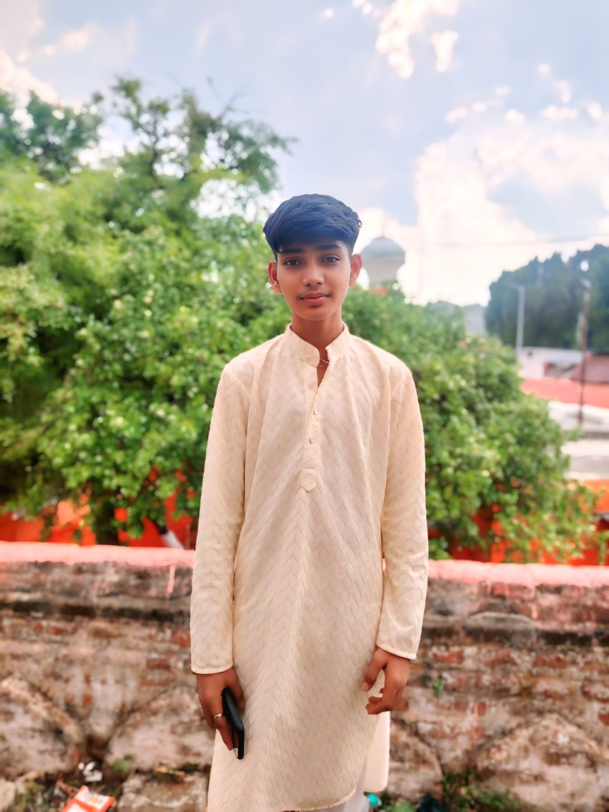 Kartik B. — Full shot